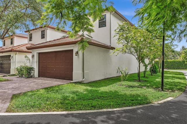 8397 NW 38th St, Cooper City FL 33024 - Cooper City, FL - Photo 4