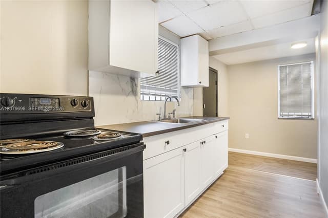6535 NW 6th Ave, Miami FL 33150 - Miami, FL - Photo 7