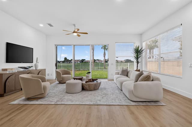 1115 Gator Trail, West Palm Beach FL 33409 - West Palm Beach, FL - Photo 3