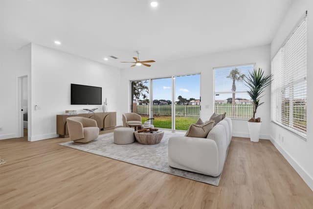 1115 Gator Trail, West Palm Beach FL 33409 - West Palm Beach, FL - Photo 4