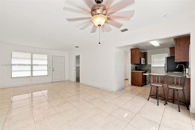2135 NW 129th St, Miami FL 33167 - Miami, FL - Photo 7