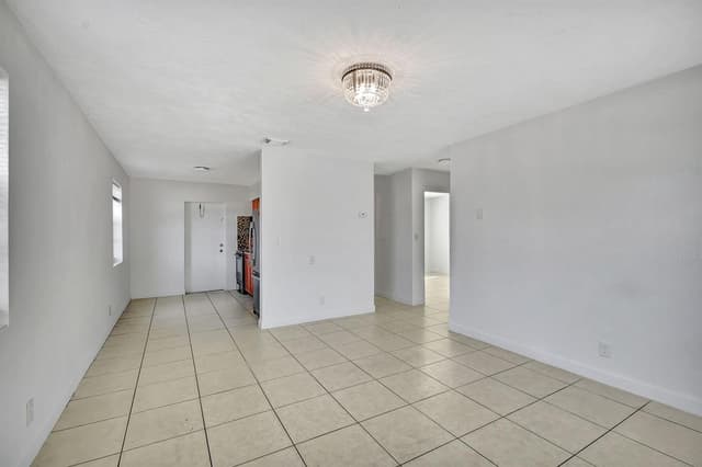1001 S L Street # 2, FL 33460 - Photo 5