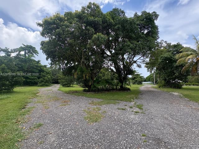 17725 SW 218th St, Miami FL 33170 - Miami, FL - Photo 2