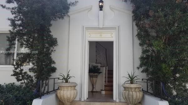 3921 N Meridian Ave, Miami Beach FL 33140 - Miami Beach, FL - Photo 3