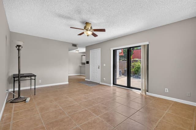 3659 VICTORIA Drive, West Palm Beach FL 33406 - West Palm Beach, FL - Photo 6