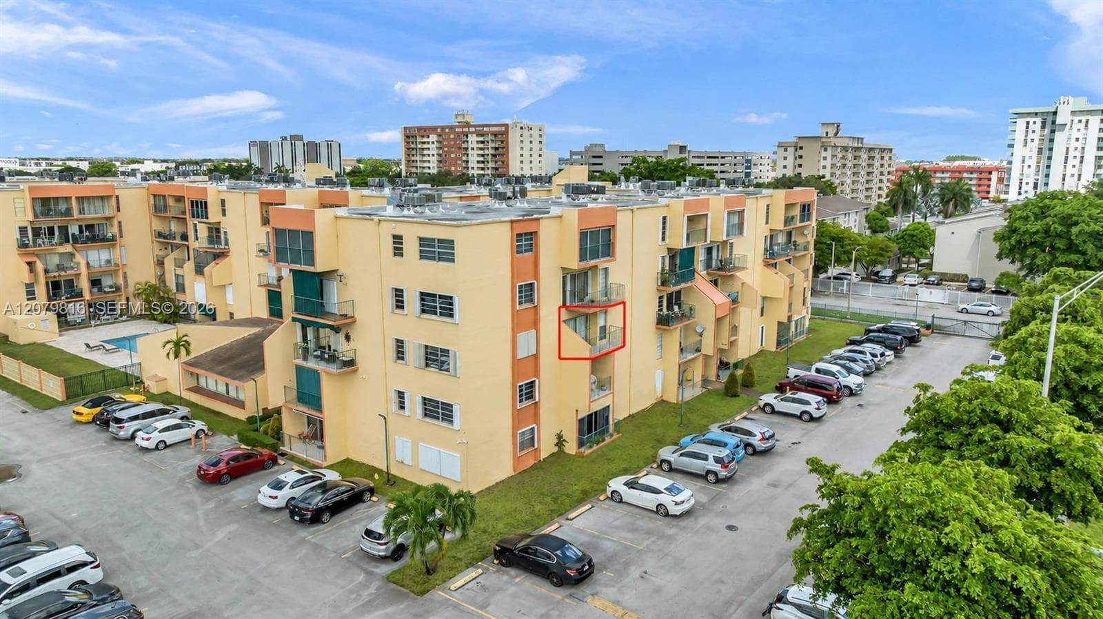 1975 W 44th Pl # A302, Hialeah FL 33012 - Hialeah, FL - Photo 1