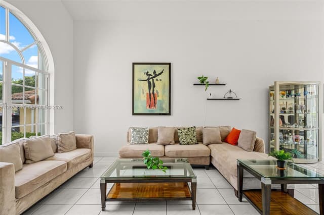 9750 NW 31st St, Doral FL 33172 - Doral, FL - Photo 6