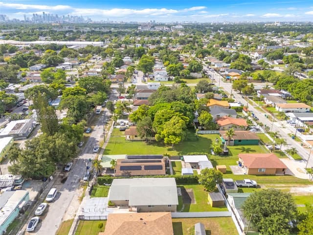 7794 NW 14th Ct, Miami FL 33147 - Miami, FL - Photo 5