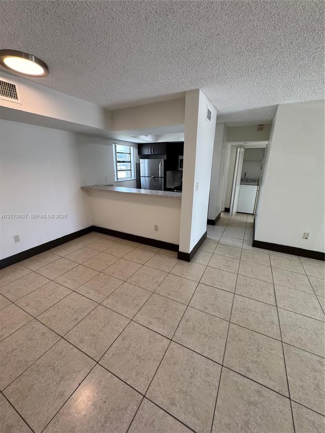18224 Mediterranean Blvd # 17, Miami FL 33015 - Miami, FL - Photo 5