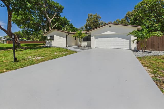 520 NW 43RD Avenue, Plantation FL 33317 - Plantation, FL - Photo 3
