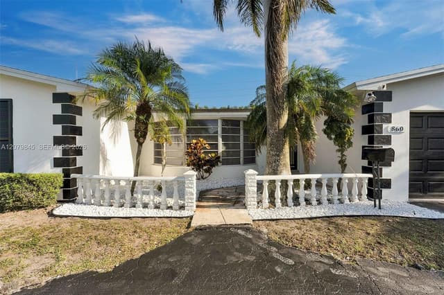 860 NW 207th St, Miami Gardens FL 33169 - Miami Gardens, FL - Photo 5