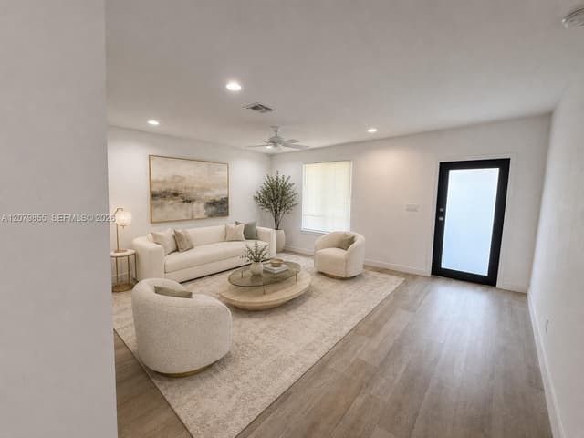 529 NW 16th Ave, Fort Lauderdale FL 33311 - Fort Lauderdale, FL - Photo 2