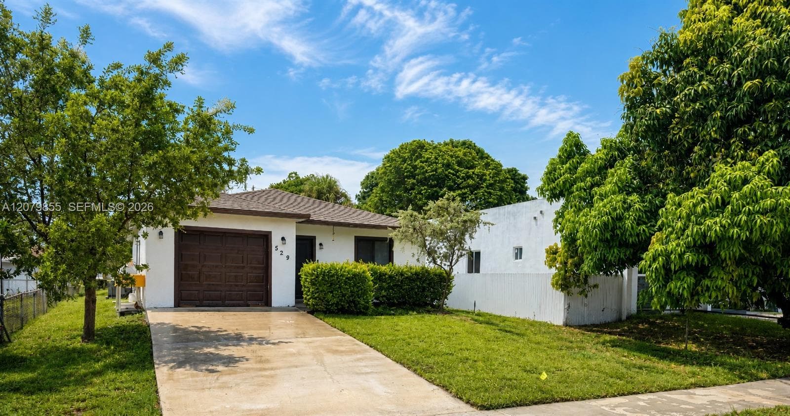 529 NW 16th Ave, Fort Lauderdale FL 33311 - Fort Lauderdale, FL - Photo 1