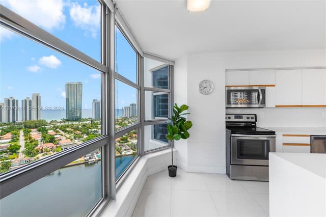 19101 NE 36th Ct # 2607, Aventura FL 33180 - Aventura, FL - Photo 4