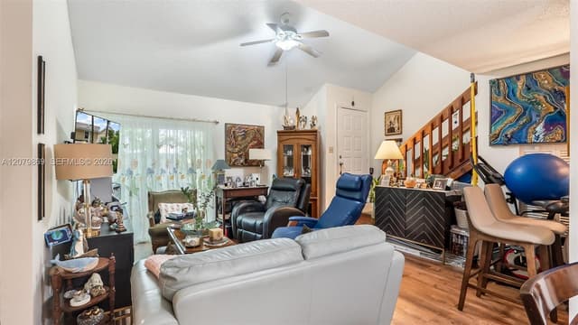 2071 Champions Way, North Lauderdale FL 33068 - North Lauderdale, FL - Photo 4
