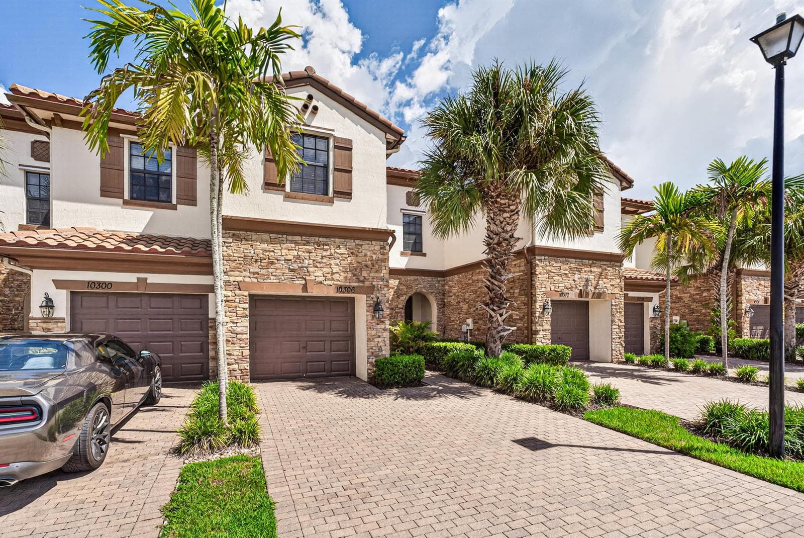 10306 WELLINGTON PARC Drive, Wellington FL 33449 - Wellington, FL - Photo 1