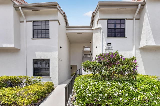 5267 Europa Drive # C, Boynton Beach FL 33437 - Boynton Beach, FL - Photo 2