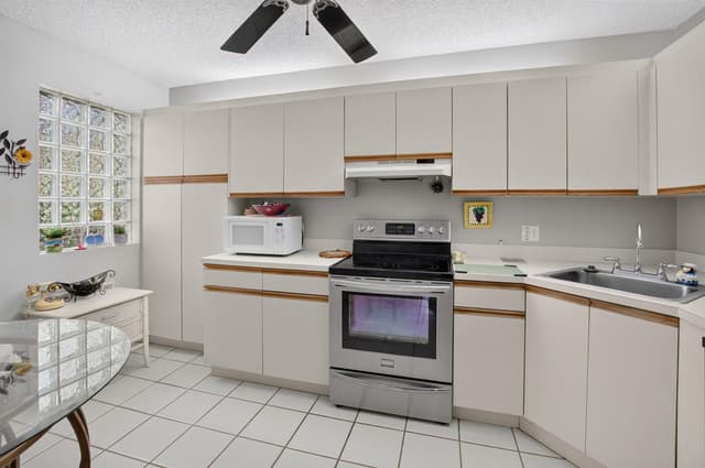 5267 Europa Drive # C, Boynton Beach FL 33437 - Boynton Beach, FL - Photo 6