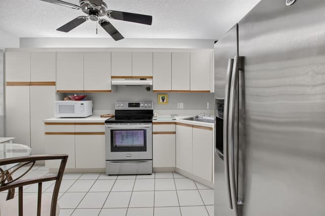 5267 Europa Drive # C, Boynton Beach FL 33437 - Boynton Beach, FL - Photo 7