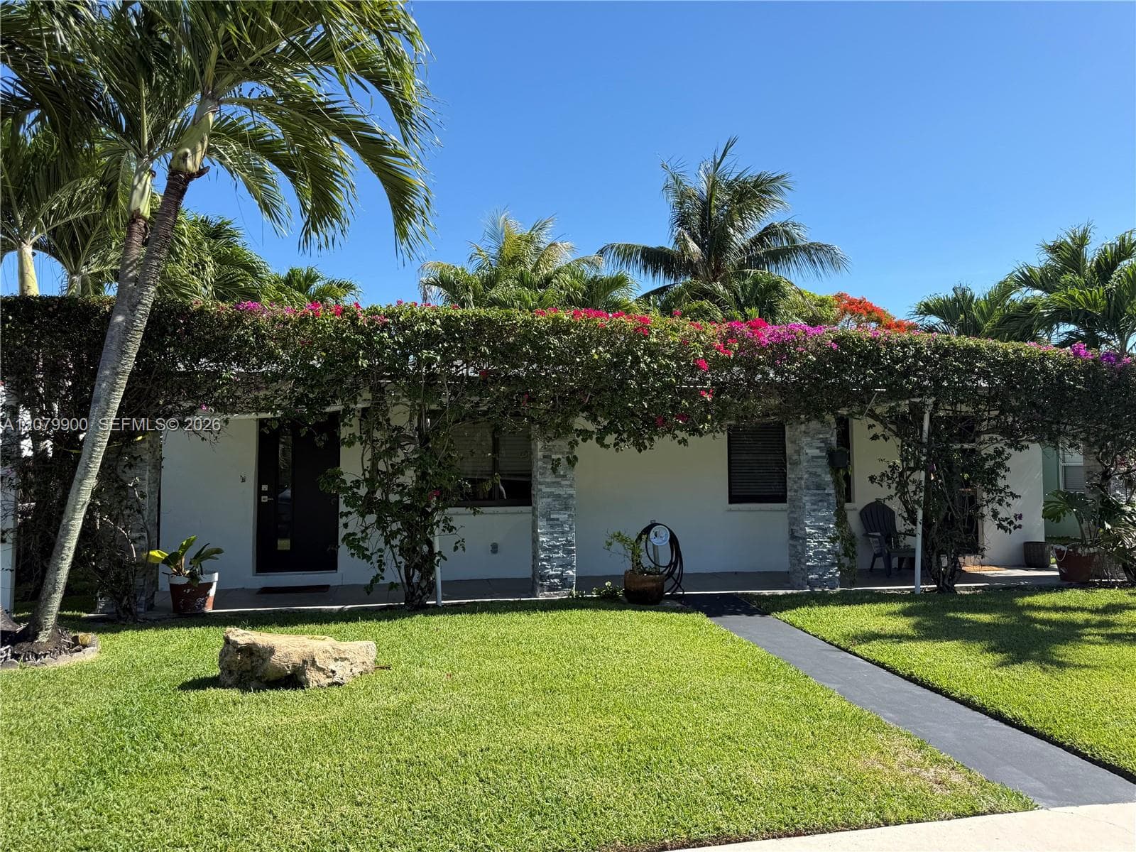 612 W Drew St, Lantana FL 33462