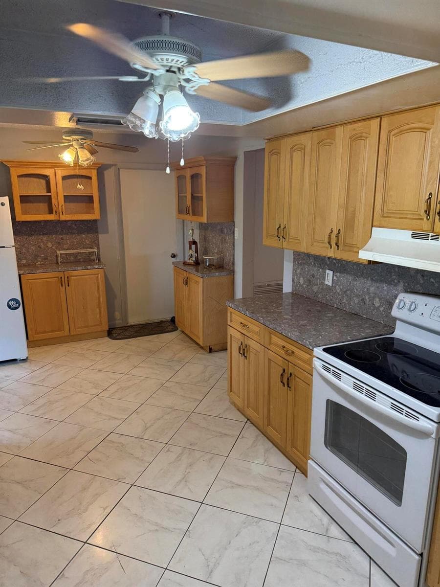 7250 NW 8TH Court, Margate FL 33063 - Margate, FL - Photo 1