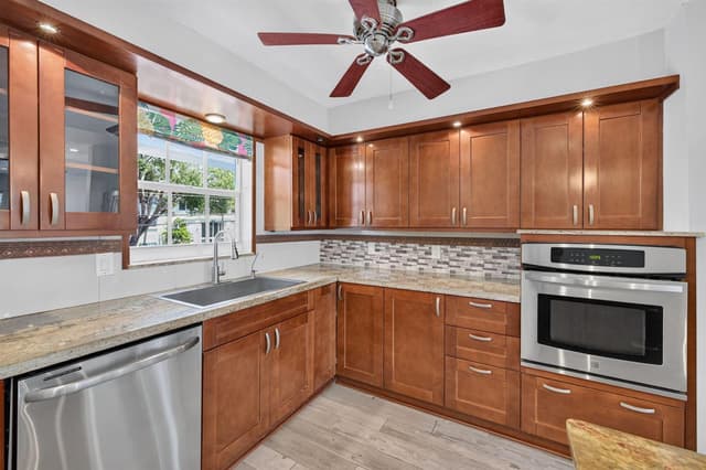 2820 NE 30th Street # 9, Fort Lauderdale FL 33306 - Fort Lauderdale, FL - Photo 4