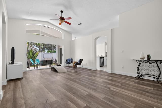7816 MANOR FOREST Lane, Boynton Beach FL 33436 - Boynton Beach, FL - Photo 7
