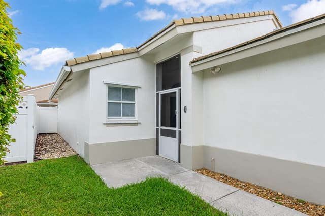 7816 MANOR FOREST Lane, Boynton Beach FL 33436 - Boynton Beach, FL - Photo 5