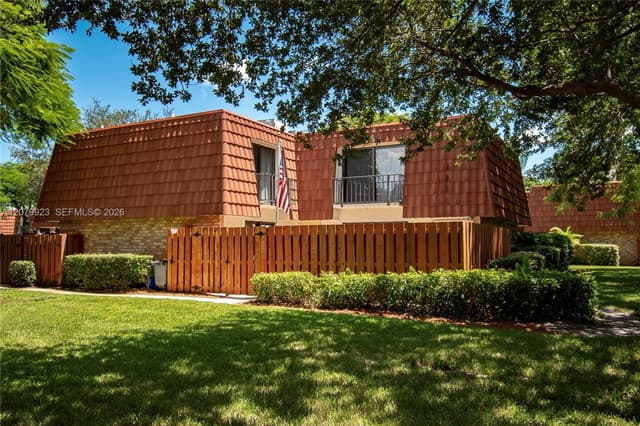 1830 San Juan Dr # B, Delray Beach FL 33445 - Delray Beach, FL - Photo 2