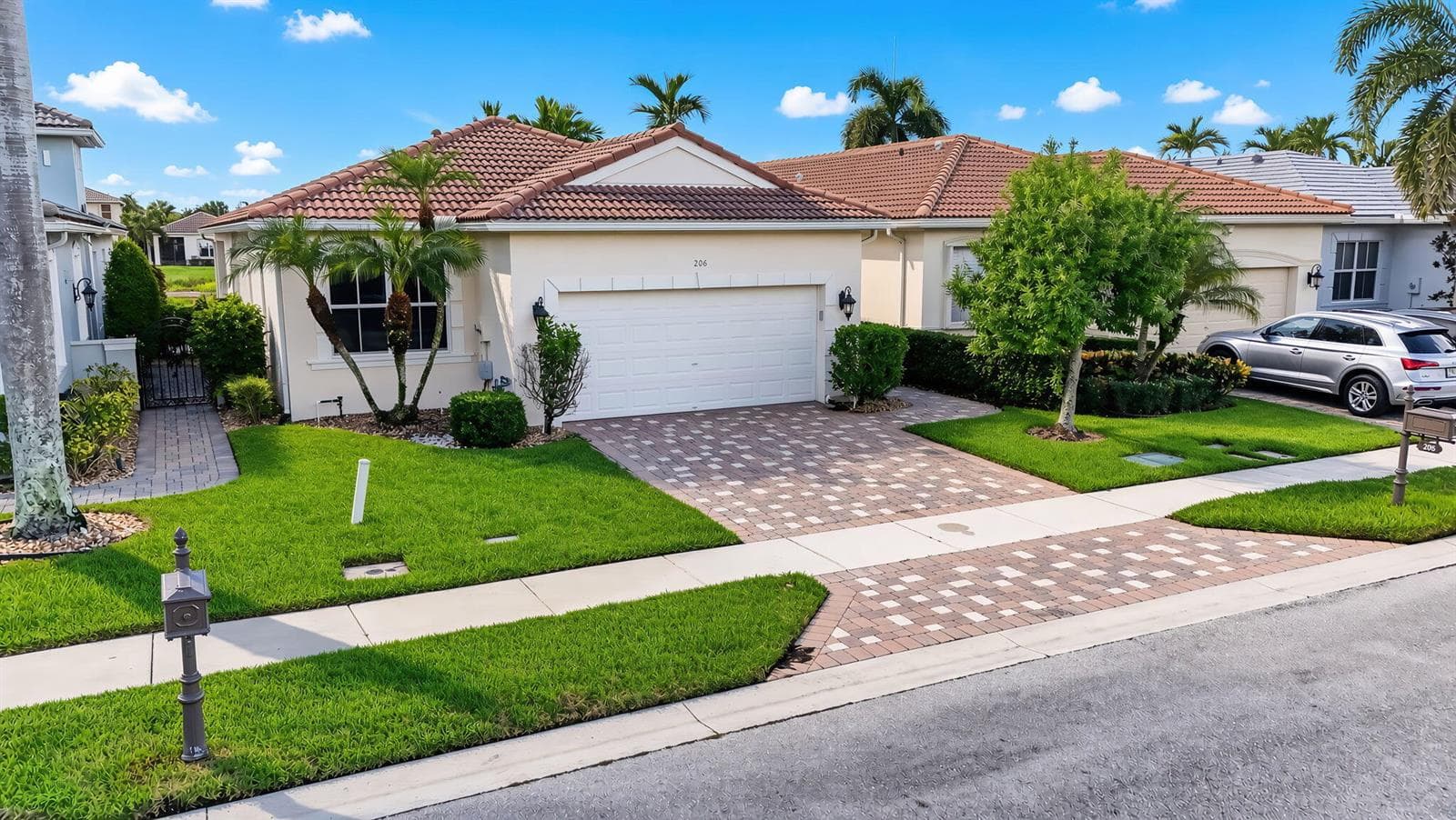 206 ISLE VERDE Way, Palm Beach Gardens FL 33418 - Palm Beach Gardens, FL - Photo 1