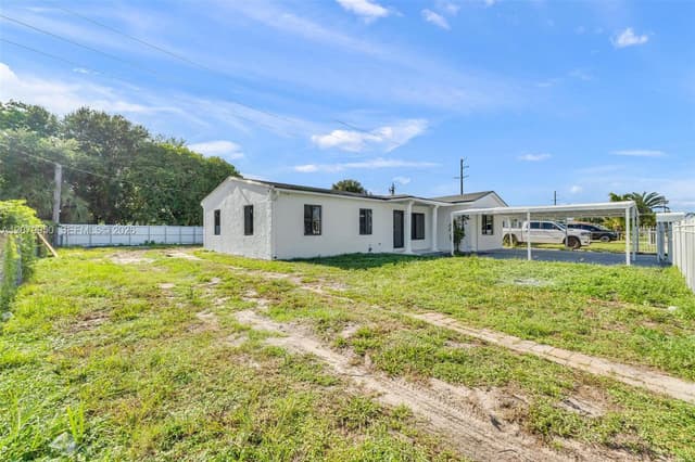 15770 NW 18th Pl, Miami Gardens FL 33054 - Miami Gardens, FL - Photo 5