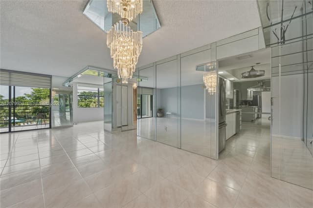 900 Saint Charles Pl # 310, Pembroke Pines FL 33026 - Pembroke Pines, FL - Photo 5