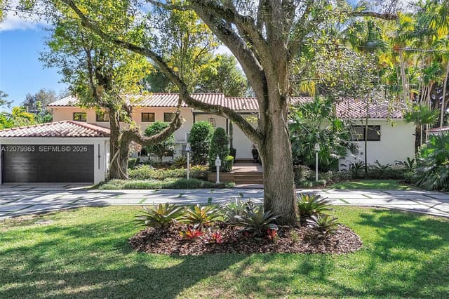 652 NE 105th St, Miami Shores FL 33138 - Miami Shores, FL - Photo 3
