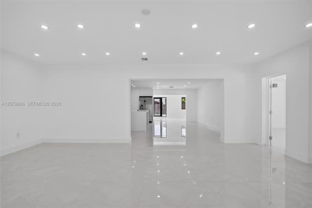 1200 NE 204th Ter, Miami FL 33179 - Miami, FL - Photo 5