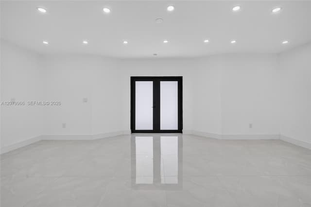 1200 NE 204th Ter, Miami FL 33179 - Miami, FL - Photo 4