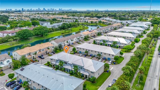 1040 Eucalyptus Dr # 2, Hollywood FL 33021 - Hollywood, FL - Photo 2