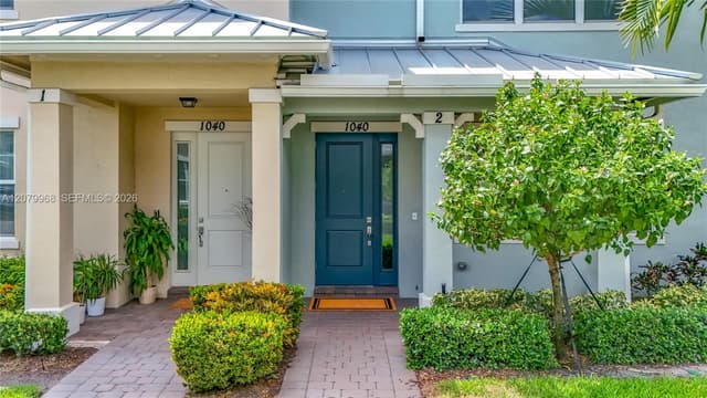 1040 Eucalyptus Dr # 2, Hollywood FL 33021 - Hollywood, FL - Photo 3