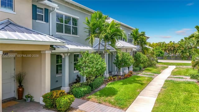 1040 Eucalyptus Dr # 2, Hollywood FL 33021 - Hollywood, FL - Photo 4