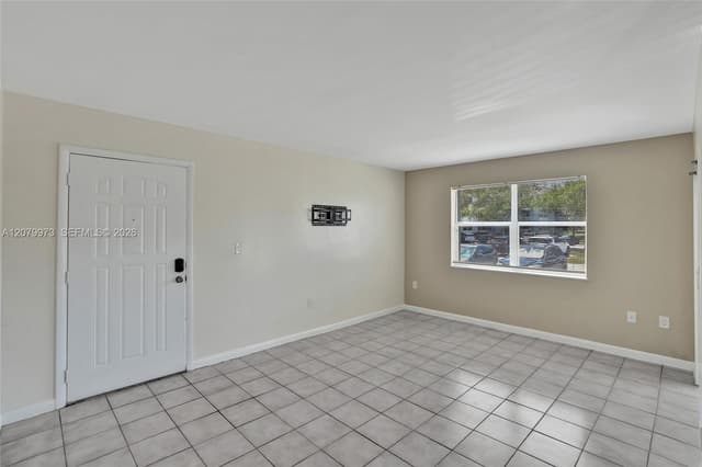 8660 SW 212th St # 111, Cutler Bay FL 33189 - Cutler Bay, FL - Photo 6