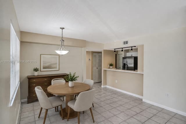 8660 SW 212th St # 111, Cutler Bay FL 33189 - Cutler Bay, FL - Photo 3