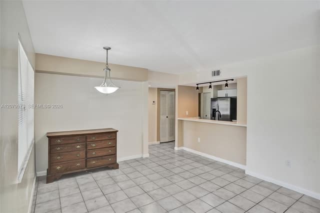 8660 SW 212th St # 111, Cutler Bay FL 33189 - Cutler Bay, FL - Photo 4