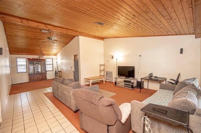 1830 SW 96th Ave, Miramar FL 33025 - Miramar, FL - Photo 3
