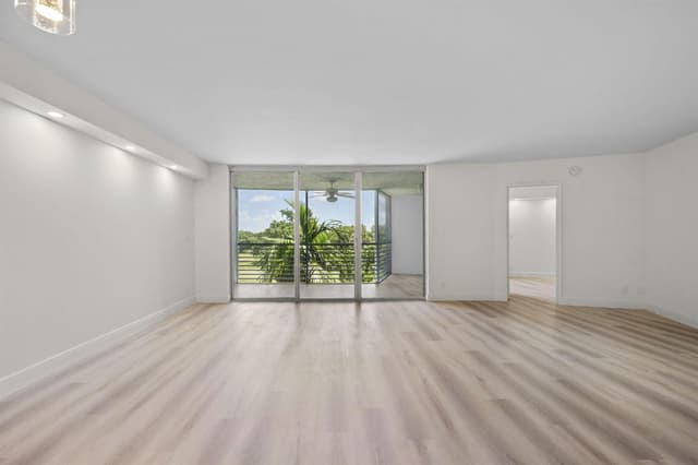 4020 W PALM AIRE Drive # 408, Pompano Beach FL 33069 - Pompano Beach, FL - Photo 5