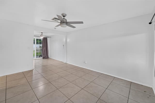 5900 Atlanta Street, Hollywood FL 33021 - Hollywood, FL - Photo 6
