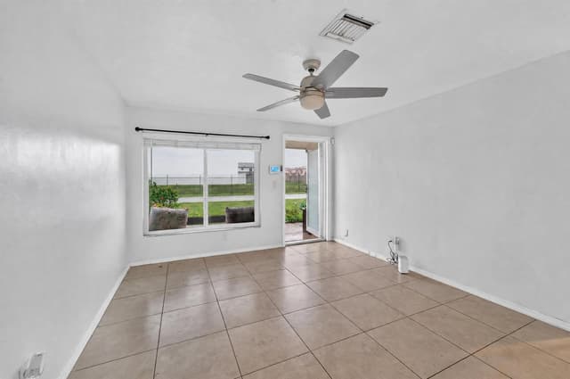 5900 Atlanta Street, Hollywood FL 33021 - Hollywood, FL - Photo 7