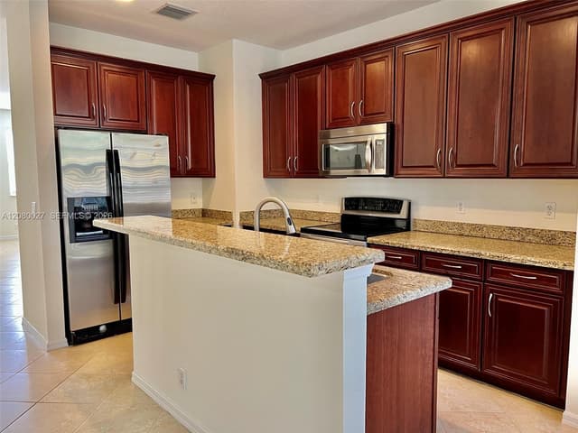 123 E Royal Palm Cir # 105, Jupiter FL 33458 - Jupiter, FL - Photo 6