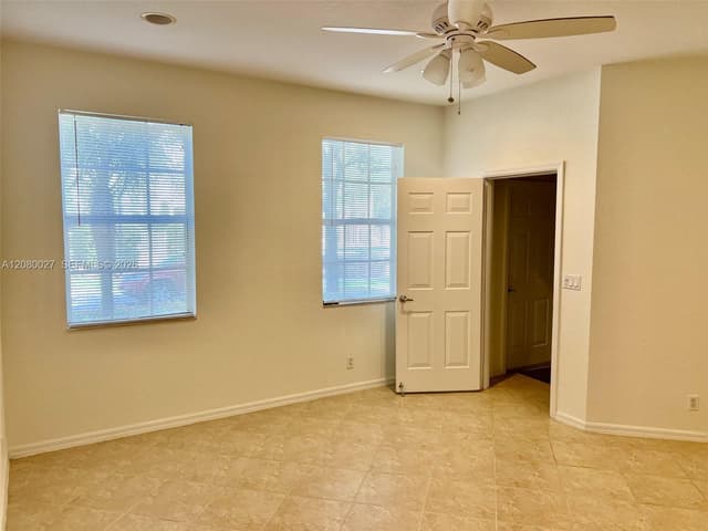 123 E Royal Palm Cir # 105, Jupiter FL 33458 - Jupiter, FL - Photo 3