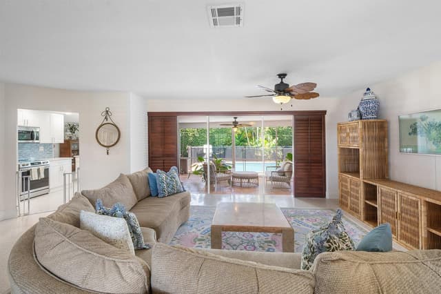 943 SW 5th Street, Boca Raton FL 33486 - Boca Raton, FL - Photo 5