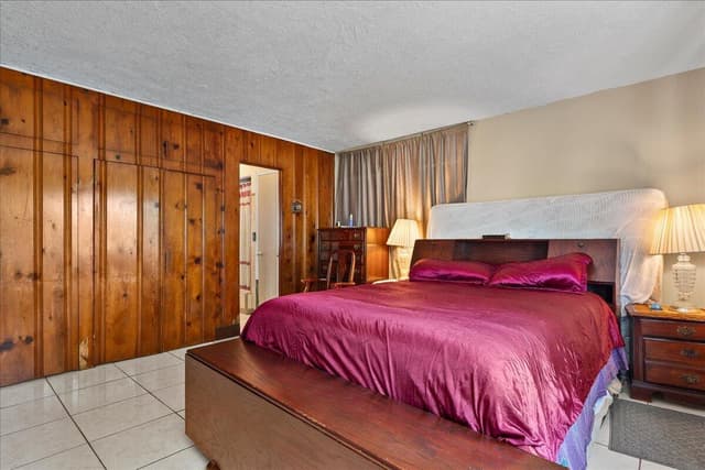 1740 11th Avenue N, FL 33460 - Photo 2