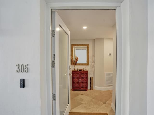3050 NE 47th Court # 305, Fort Lauderdale FL 33308 - Fort Lauderdale, FL - Photo 3